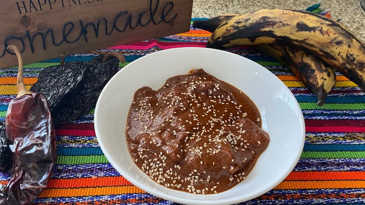 Cómo Preparar Mole de Plátano: Receta Tradicional Mexicana
