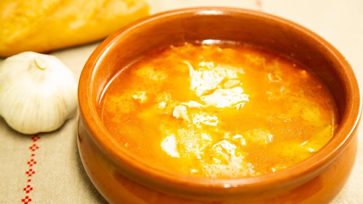 Receta de Sopa Castellana Tradicional: Paso a Paso | Cocina Española