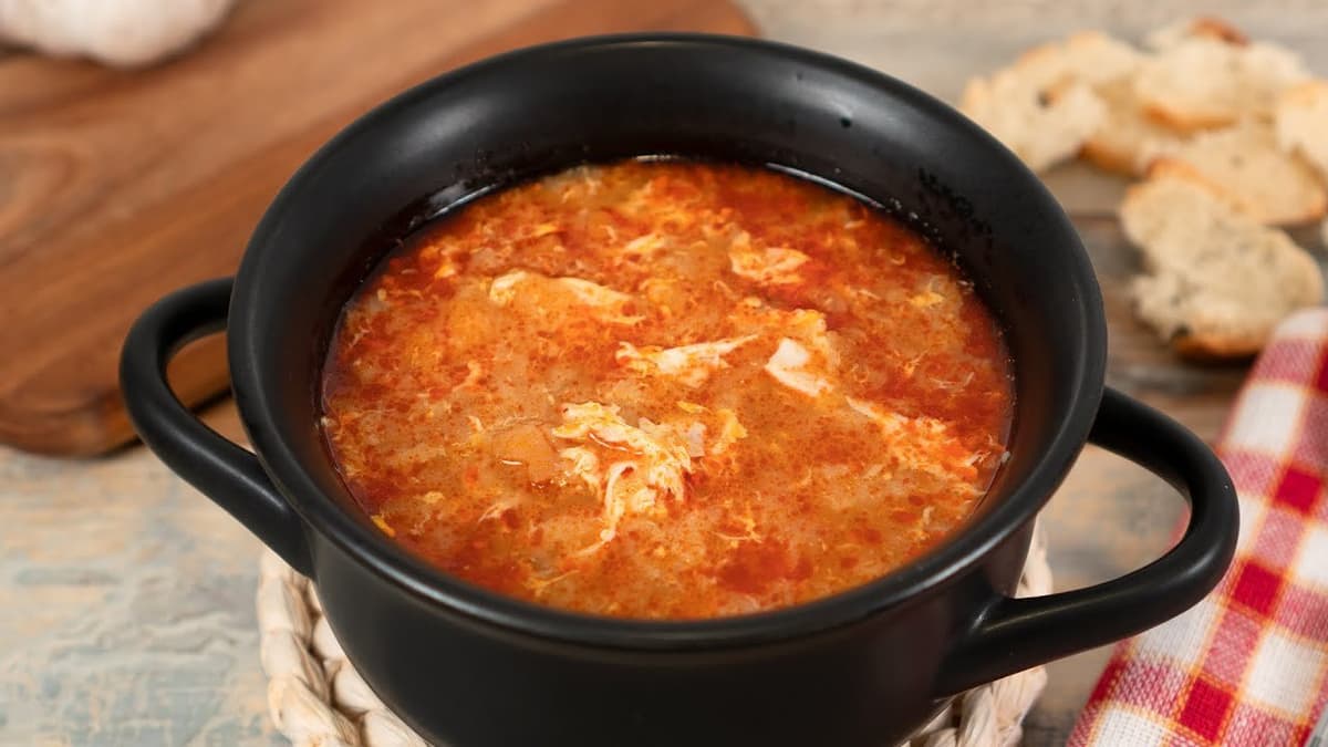 Receta de Sopas de Ajo Tradicionales: Cómo Preparar Paso a Paso