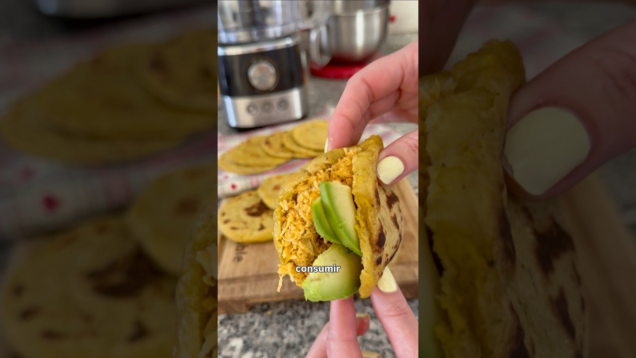 Menú del Día Barato: Receta Fácil de Tortilla de Verduras con Plátano