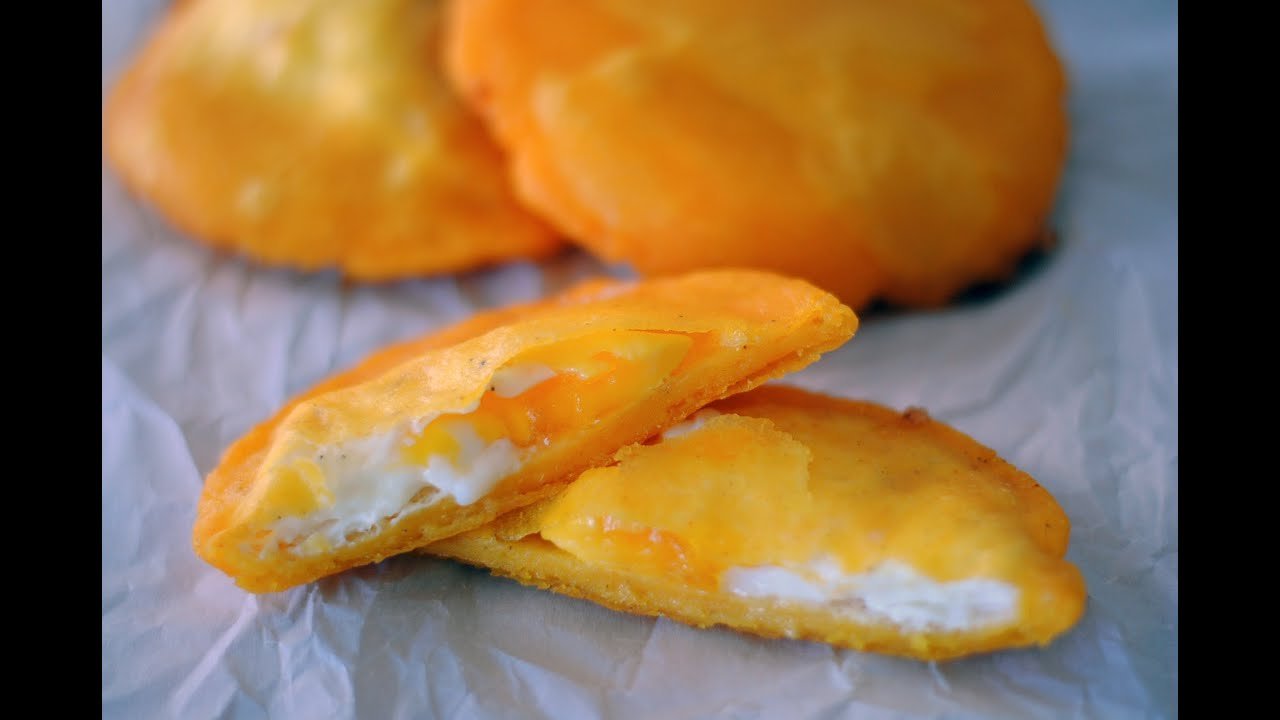Cómo Hacer Arepa de Huevo - Receta Tradicional Colombiana