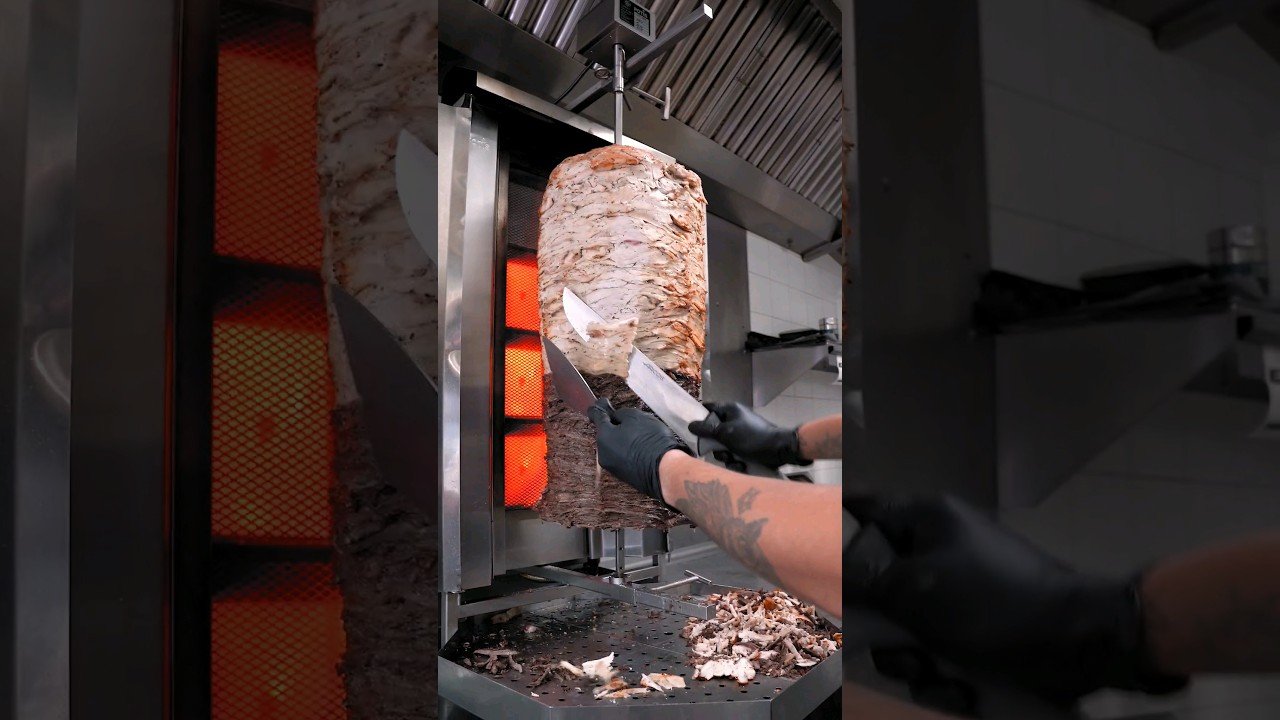 Descubre qué lleva el auténtico shawarma de España - Ingredientes y Receta Secreta