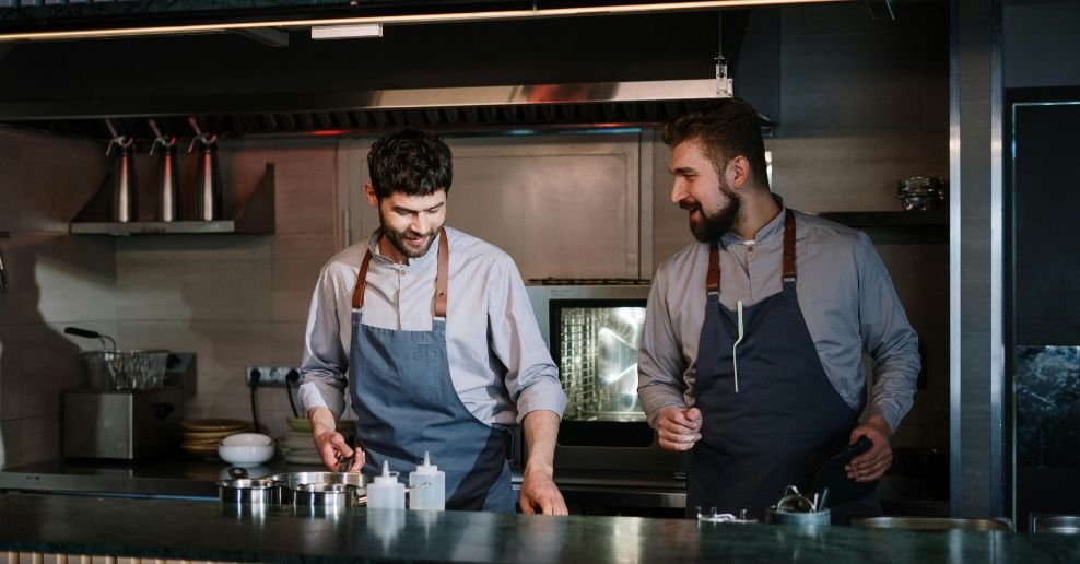 Descubre Qué Sartenes Prefieren los Chefs: La Elección de los Profesionales