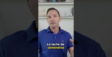Comparación entre leche de almendras y spirulina ¿cuál es mejor?