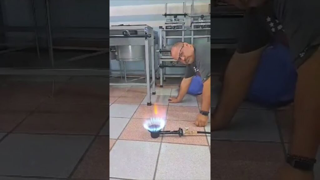 ¿Cuál es la diferencia entre un soplete de cocina y un mortero?